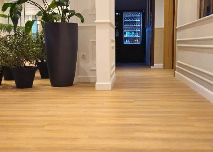 アパート Apartment *
